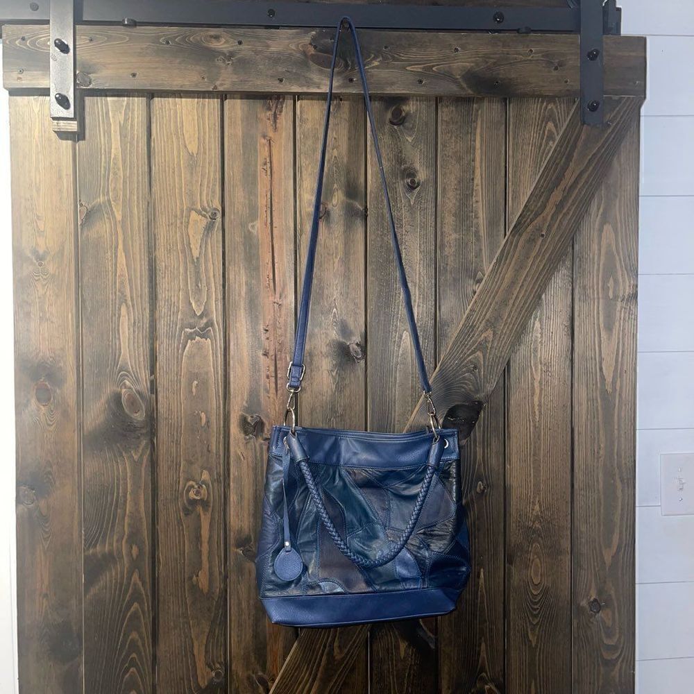 Unbranded Navy Faux Leather Purse‎
